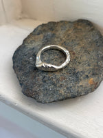 Wavy Ondulé Textured Ring - Iris 1956