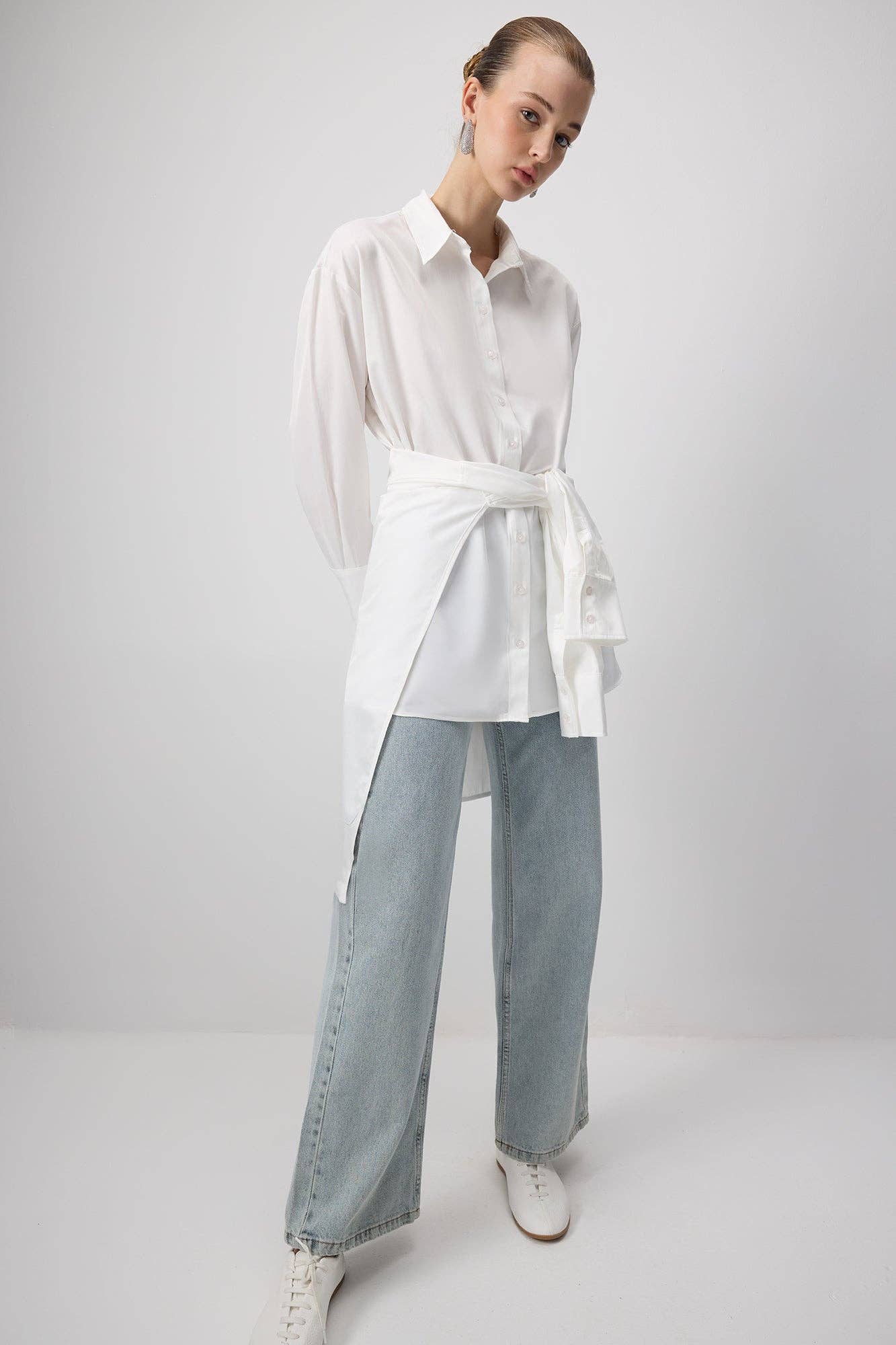 FUNCTIONAL TIE SHIRT - Cotton Blend: Ecru / XL