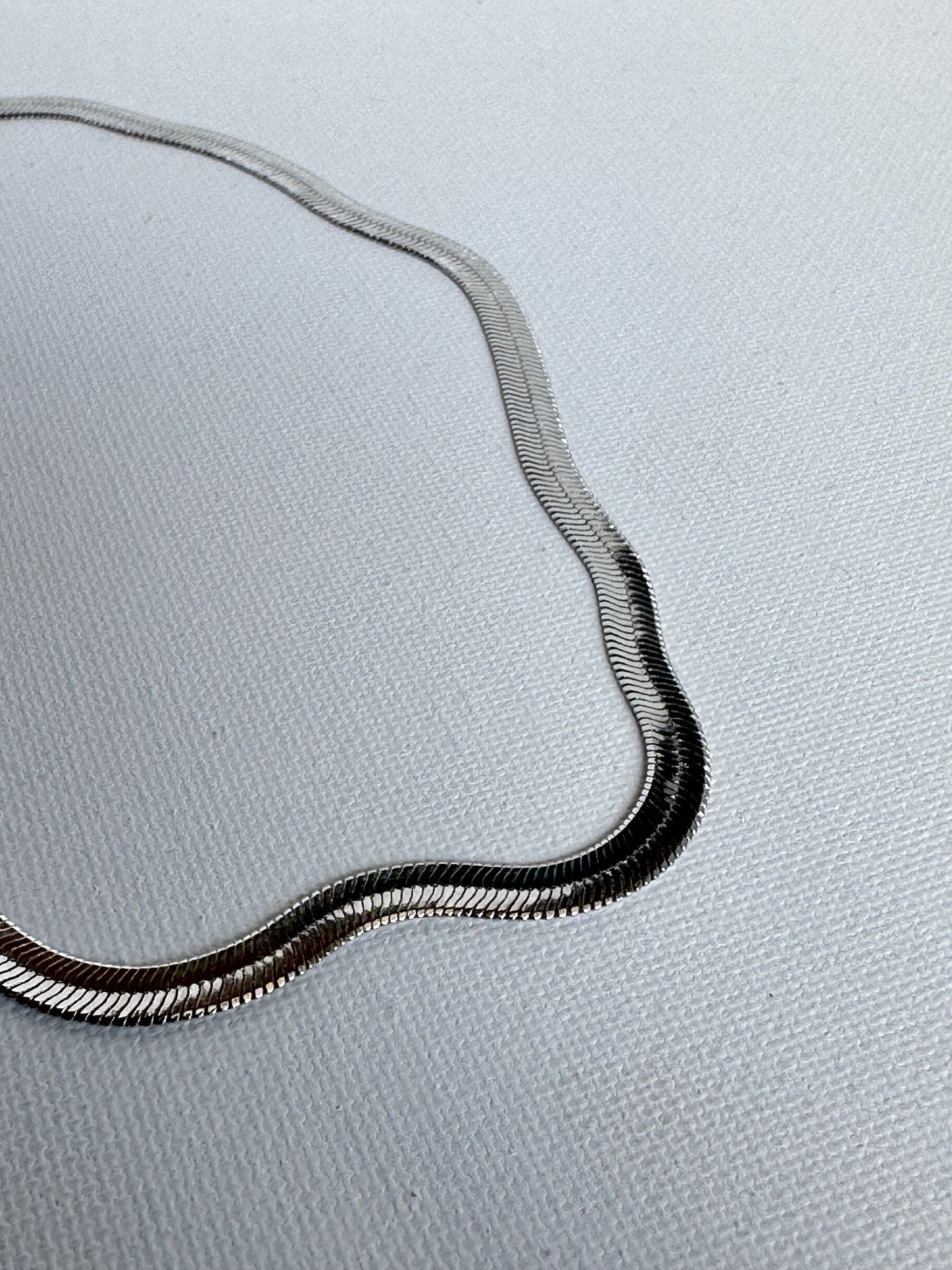 Thick Herringbone Chain - Iris 1956