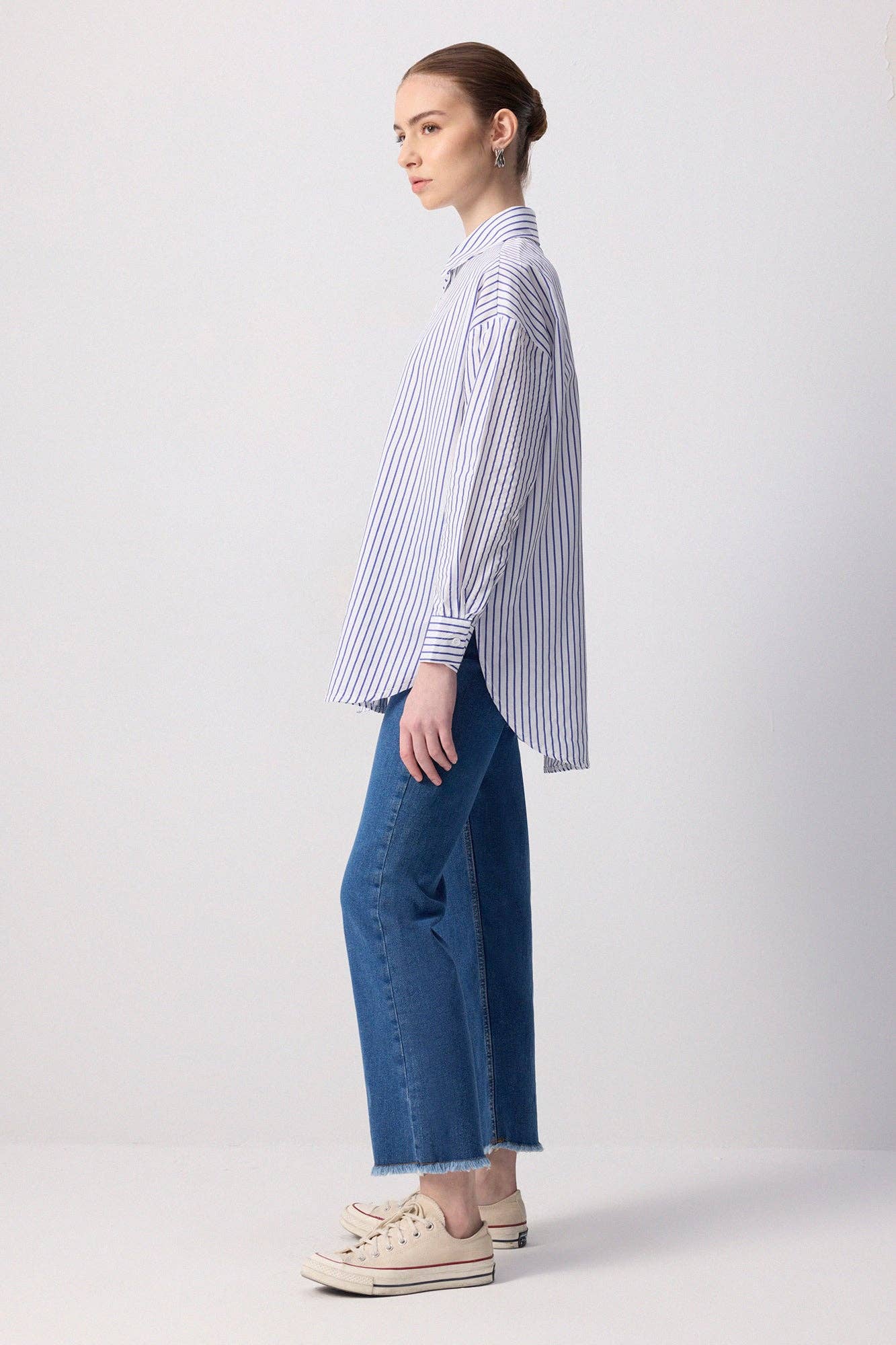 CLASSIC STRIPED OVERSIZED SHIRT - COTTON BLEND: Navy Blue / M