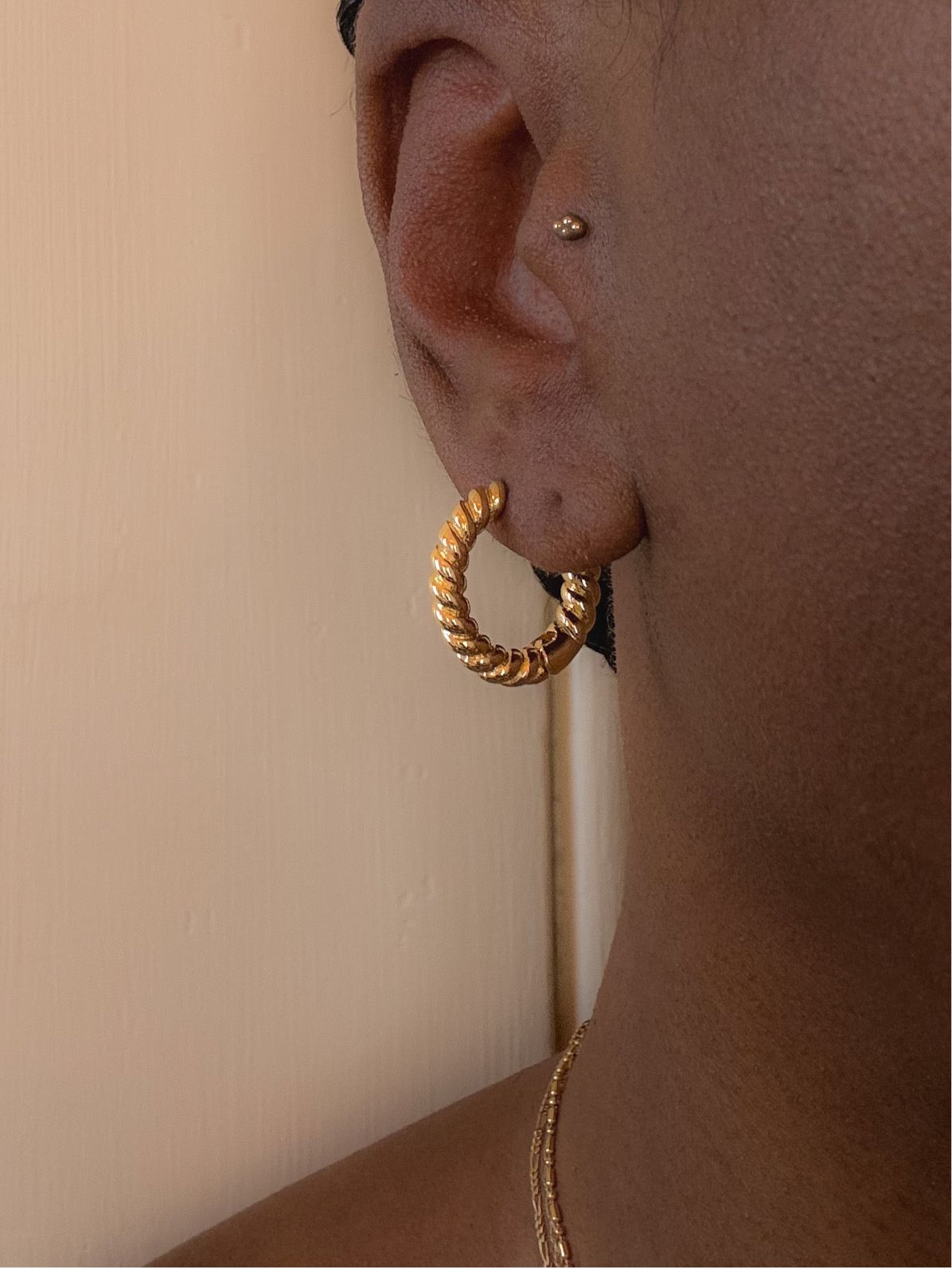 Rome Thick Twisted Huggies - Iris 1956