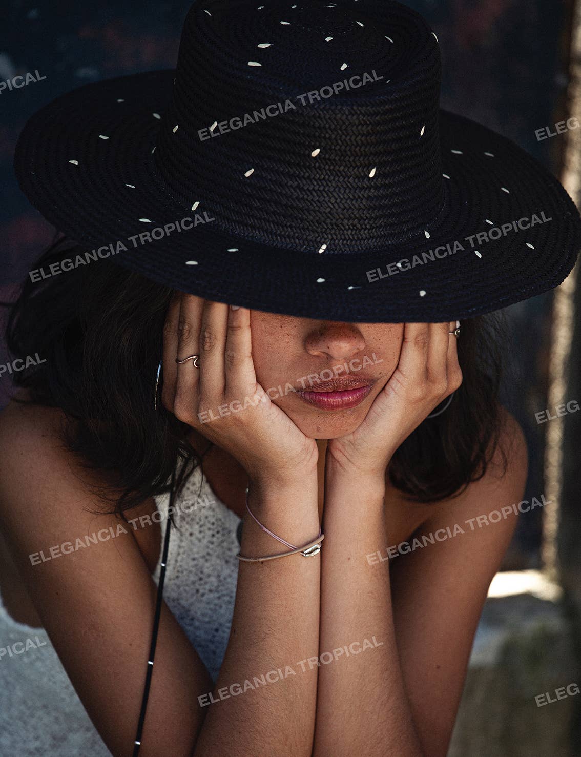 Noche - Limited Edition Deluxe Panama Hat: One size fits most women - Iris 1956